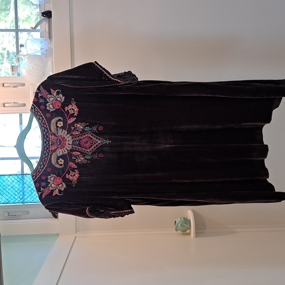 Johnny Was Iona Velvet Drape Top Size Large - Picture 4 of 11